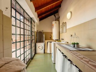 Foto 43 de Casa en venta barrio alberdi 3 dormitorios cochera jardin pileta parrilla luminoso