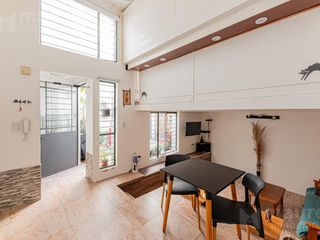Foto 1 de Venta. Ph. Villa Urquiza. 2 ambientes. con patio.