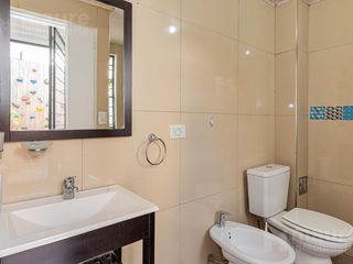Foto 7 de Venta. Ph. Villa Urquiza. 2 ambientes. con patio.
