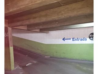 Foto 6 de Cochera en venta - 12Mts2 - Retiro