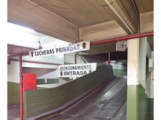 Foto 14 de Cochera en venta - 12Mts2 - Retiro