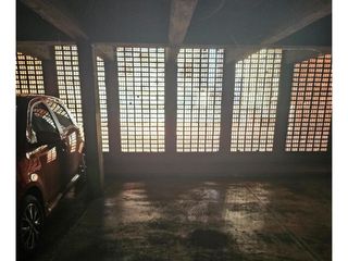 Foto 2 de Cochera en venta - 12Mts2 - Retiro