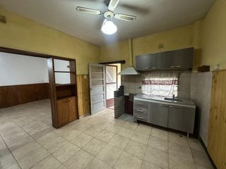 Foto 6 de Casa con patio - Azcuénaga