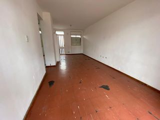 Foto 3 de Alquiler Departamento 2 Dormitorios - Bv. Oroño/Av. Uriburu - Rosario