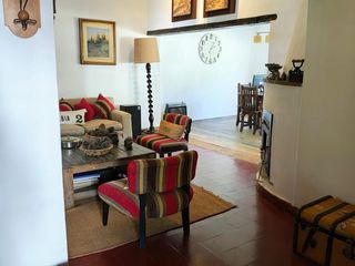 Foto 4 de 1 Planta - 4 Dorm - Pileta Climatizada - Quincho - Casa - Alquiler - Quebrada de las Rosas