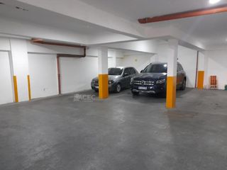 Foto 2 de Alquiler - Cochera - Rep.  De La Sexta