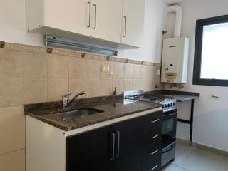 Foto 4 de VENTA| DEPARTAMENTO 2 dorm. con BALCÓN en BARRIO COFICO