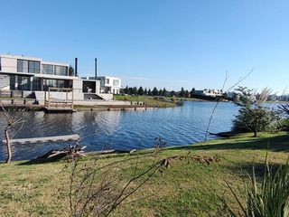 Foto 6 de Venta Casa a La Laguna en El Naudir Escobar EC