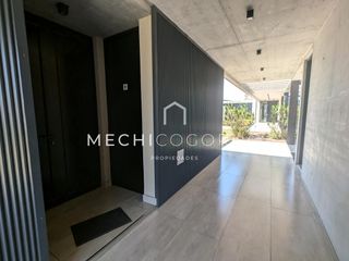 Foto 10 de Casa en venta de 4 dormitorios en Carpinchos, Nordelta