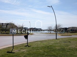 Foto 22 de Casa en venta de 4 dormitorios en Carpinchos, Nordelta