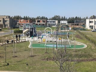 Foto 12 de Casa en venta de 4 dormitorios en Carpinchos, Nordelta