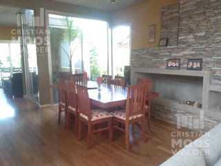 Foto 8 de Casa en venta 6 ambientes- en Maschwitz Club-