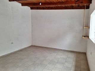Foto 4 de CASA PLANTA ALTA DE UN DORMITORIO.