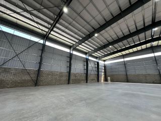 Foto 3 de ALQUILER DEPOSITO 1422 M2  PARQUE INDUSTRIAL MORENO 1