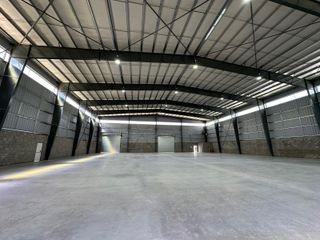 Foto 1 de ALQUILER DEPOSITO 1422 M2  PARQUE INDUSTRIAL MORENO 1