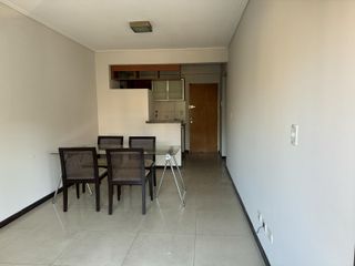 Foto 15 de Departamento de 1 dormitorio sobre Av. Pellegrini