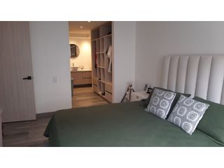 Foto 15 de Apartamento remodelado para arriendo en Santa Bárbara