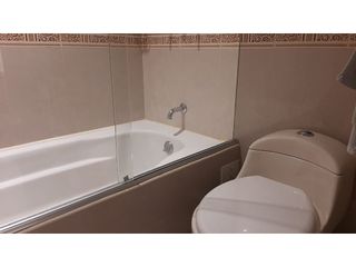 Foto 18 de Apartamento remodelado para arriendo en Santa Bárbara