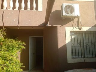 Foto 6 de ALQUILER CASA DUPLEX EN GUAYMALLEN - SEMIPRIVADO