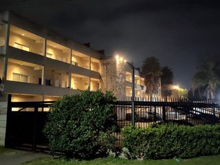 Foto 3 de Monoambiente en Alquiler con Balcón y Parrilla