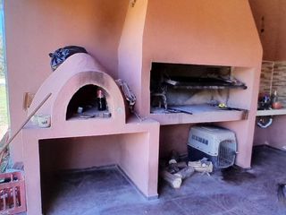 Foto 6 de VENTA CASA CON PILETA EN LUJAN SAN LUIS