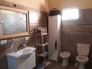 Foto 28 de VENTA CASA CON PILETA EN LUJAN SAN LUIS