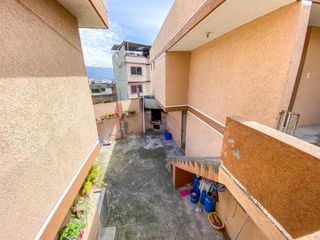 Foto 9 de SE VENDE CASA COMERCIAL- NUEVOS HORIZONTES -642 M2  U$S 190.000