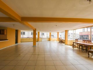 Foto 19 de SE VENDE CASA COMERCIAL- NUEVOS HORIZONTES -642 M2  U$S 190.000