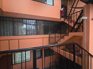 Foto 2 de BILOXI CASA EN VENTA 308m2 3 DEPARTAMENTOS