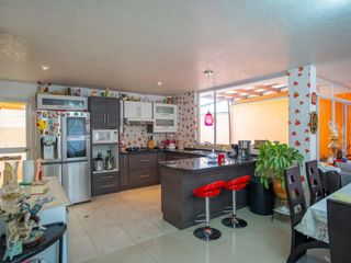 Foto 6 de VENTA EN CONJUNTO DE CASA EN MIRASIERRA 214m2
