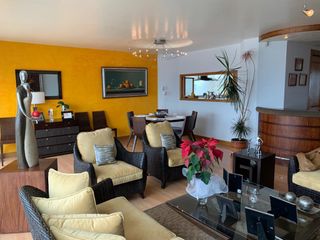Foto 4 de VENTA CASA 310,73m2 BALCONES TERRAZA PATIO EN MIRAVALLE