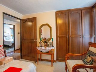 Foto 10 de Venta Apartamento 4 habitaciones Gaspar de Villaroel 159m2