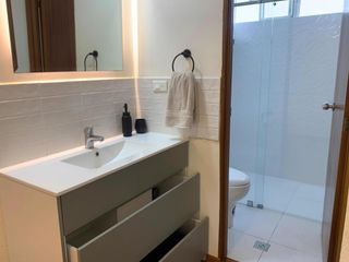Foto 11 de JIPIJAPA VENTA DEPARTAMENTO REMODELADO USD95.000
