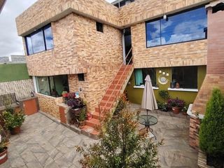 Foto 12 de Casa en Venta ,191m2 Bellavista del Sur ,al Sur de Quito.