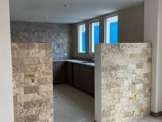Foto 9 de San Isidro del Inca Departamento De Venta 127m