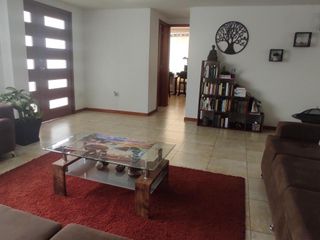 Foto 7 de VENTA DE CASA EN CASHAPAMBA SANGOLQUI 3 PISOS, 4 DORM, 157.000 USD