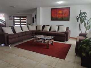 Foto 5 de VENTA DE CASA EN CASHAPAMBA SANGOLQUI 3 PISOS, 4 DORM, 157.000 USD