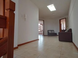Foto 12 de VENTA DE CASA EN CASHAPAMBA SANGOLQUI 3 PISOS, 4 DORM, 157.000 USD
