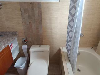 Foto 28 de VENTA DE CASA EN CASHAPAMBA SANGOLQUI 3 PISOS, 4 DORM, 157.000 USD