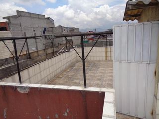 Foto 4 de GUAMANI CASA DE VENTA PORTAL DE ALCALA 3 HAB 176m CONJ. CON PISCINA