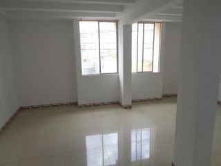 Foto 15 de GUAMANI CASA DE VENTA PORTAL DE ALCALA 3 HAB 176m CONJ. CON PISCINA