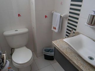 Foto 7 de SUITE EN VENTA URBANIZACIÓN EL CONDADO 78 M²