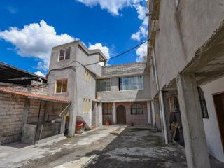 Foto 4 de CASA CIUDADELA GATAZO SUR  353m2 4 PARQUEADEROS