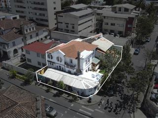 Foto 2 de ¡Oportunidad Única en el Centro Norte! Casa con Potencial de Inversión
