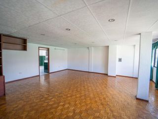Foto 44 de LA MAGDALENA VENTA DE CASA RENTERA 5 PISOS 565M 3 GARAJES