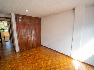 Foto 31 de LA MAGDALENA VENTA DE CASA RENTERA 5 PISOS 565M 3 GARAJES