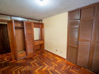 Foto 21 de LA MAGDALENA VENTA DE CASA RENTERA 5 PISOS 565M 3 GARAJES