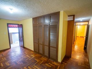Foto 33 de LA MAGDALENA VENTA DE CASA RENTERA 5 PISOS 565M 3 GARAJES