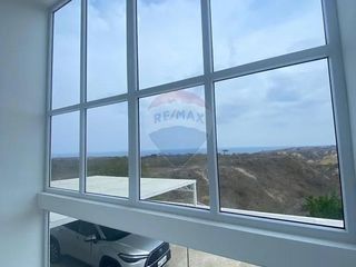 Foto 12 de En Venta casa en Urbanizacion exclusiva de Manta