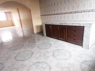 Foto 10 de Quitumbe Venta Casa Independiente 5 Departamentos  626m2